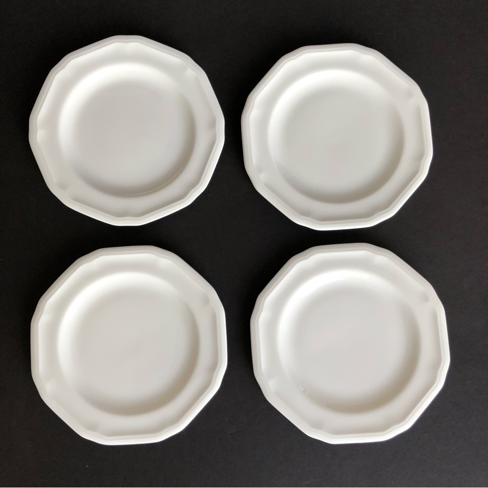Original Mikasa Antique White Bone China Bread Dessert Plates 6 1/2" NWOT